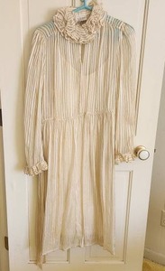 lot 169 image: Vintage The Silk Farm Dress 10 Silk