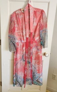 lot 184 image: POSH Vintage Floral Dress
