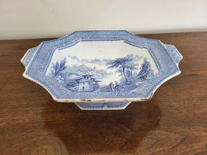 lot 217K image: Antique Blue Porcelain Dish
