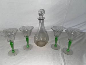 lot 134 image: Vintage Glass Decanter & 4 Green Stem Glasses