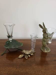 lot 243 image: Decorative Metal Animal Vases Set