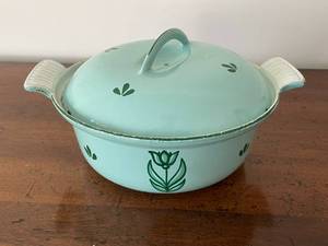 lot 271 image: Vintage Dutch Enameled Casserole