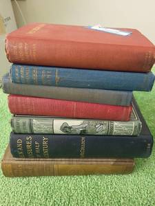 lot 317 image: Vintage Book Collection