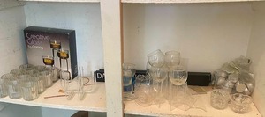 lot 63 image: Creative Glass by Corning Set