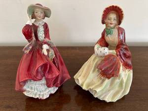 lot 301 image: Royal Doulton Figurines Set