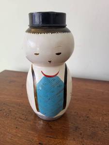lot 328 image: Vintage Kokeshi-Style Storage Container