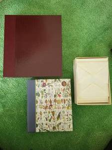 lot 329 image: Elegant Photo Albums & Stationery Set