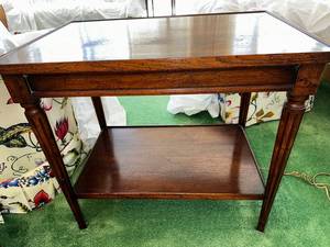 lot 391 image: Vintage Wooden Side Table