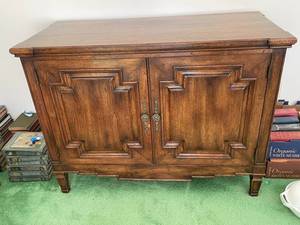 lot 1 image: Antique Wooden Cabinet 45x29x33 - Contents Not Included