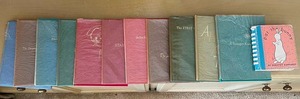 lot 280 image: Vintage Book Collection Series Lot