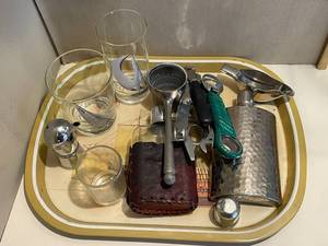 lot 294 image: Vintage Bar Set with Leather Flask