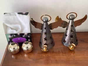 lot 347 image: Metal Angel Holders & Radko Ornaments