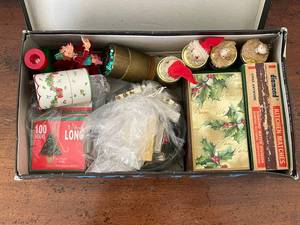 lot 349 image: Vintage Christmas Decoration Box