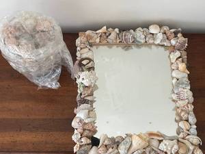 lot 353 image: Seashell Decorative Wall Mirror