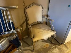 lot 428 image: Vintage Upholstered Armchair