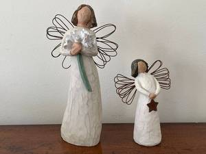 lot 363 image: Willow Tree Angel Figurines Set