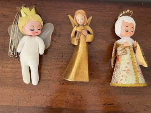 lot 365 image: Vintage Angel Figurine Trio Set