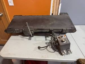 lot 5 image: Multifeeder Technology Conveyor System with Bodine DC Motor Speed Control
