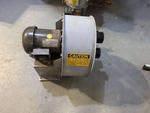 lot 6 image: WEG Industrial Air Mover Blower Fan