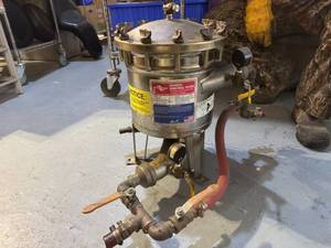 lot 7 image: Harmsco Hurricane Industrial Filter Model HUR 40 HP