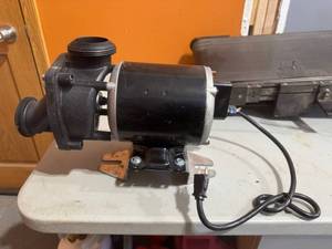 lot 9 image: Emerson Electric Motor Model 555XNP-7676 Cat S135000 with Pump