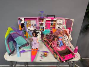 lot 43 image: Barbie Adventure Playset with Dolls, Car, and Outdoor Gear