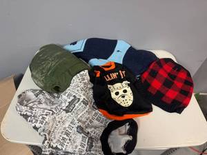 lot 47 image: Collection of 5 Dog Clothes including Sweaters and Hoodies