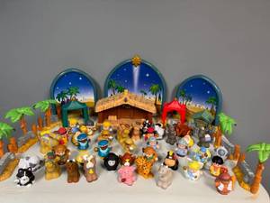lot 58 image: Complete Nativity Playset with Figures and Accessories