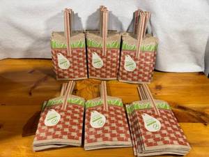 lot 79 image: Set of 116 Recyclable Orchard Fruit Paper Bags