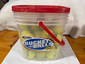 lot 125 image: Gamma Bucket-O-Balls Permanent Pressure with 42 Tennis Balls
