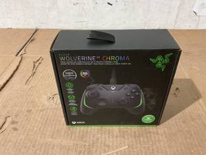 lot 286 image: Razer Wolverine V2 Chroma Wired Gaming Controller Xbox Series XS Controller
