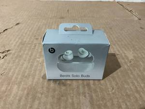 lot 290 image: Beats Solo Buds True Wireless Earbuds