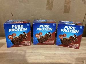 lot 392 image: LOT OF 3 12PCS Pure Protein Bar, Chocolate Deluxe, 21g Protein, Gluten Free