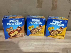 lot 394 image: LOT OF 3 12PCS Pure Protein Bar, 21g Protein, Gluten Free