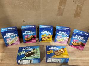 lot 425 image: LOT OF 7 Pure Protein Bars, 21g Protein, Gluten Free
