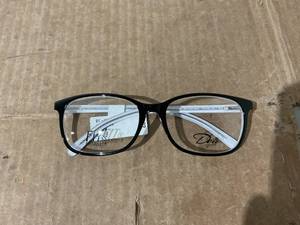 lot 49 image: Dea DE-02037 Eyeglasses RX Blk 59-18-145