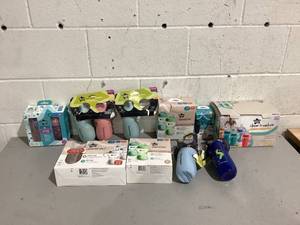 lot 538 image: LOT OF 10 Tommee Tippee