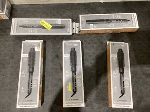 lot 693 image: LOT of 5 Infiniti Pro Con-Air Hair Tools