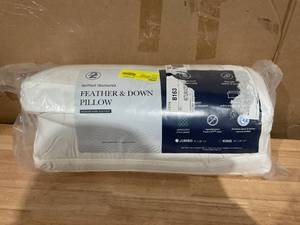 lot 449 image: 2PCS Jumbo Size Quilted Diamond Feather and Down Pillows