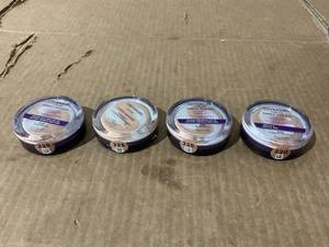 lot 734 image: LOT OF 4 COVERGIRL  OLAY Simply Ageless Wrinkle Defying Foundation, 225 Buff Beige, 220 Cream Natural