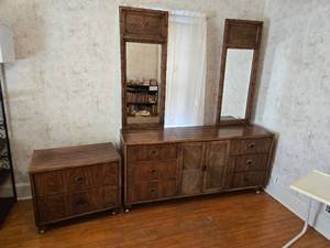 lot 18 image: Wooden Dresser with Mirrored Vanity and Side Dresser by Chevron