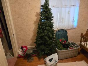 lot 70 image: Artificial Christmas Tree with Decorations and Stand