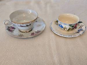 lot 171 image: 2 Vintage Porcelain Cup and Saucer Sets - Italy 1891