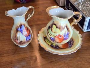 lot 240 image: 2 Porcelain Pitchers with Fruit Motif and Gold Trim