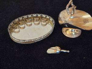 lot 291 image: Vintage Silver-Plated Decorative Tray and Serving Utensil Set