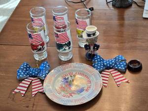 lot 304 image: Patriotic American Collectibles Set Glasses, Commemorative Plate, Uncle Sam Figure