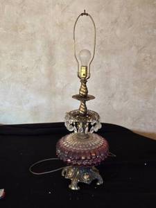 lot 314 image: Elegant Vintage Crystal and Brass Table Lamp with Ornate Base