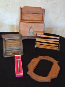 lot 321 image: Mixed Lot of Wooden Decorative Items and Accessories