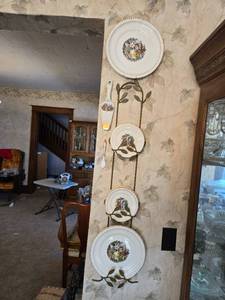 lot 327 image: Lot of Vintage Harker Pottery Plates with Gold Trim and Accessories