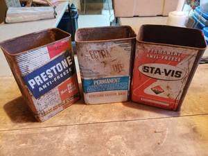 lot 426 image: Set of 3 Vintage Oil Can Containers Prestone, ECTRA, and STA-VIS cans